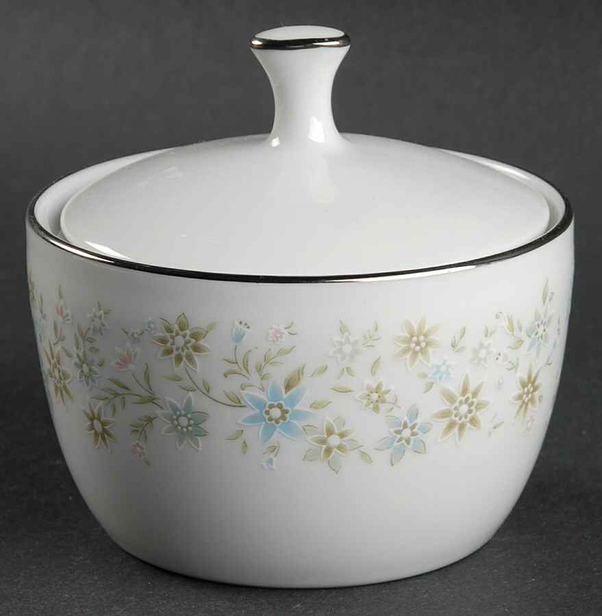 Clarinda Sugar Bowl & Lid by Noritake-1