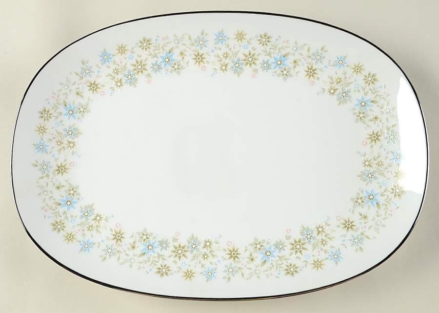 Clarinda 13" Oval Serving Platter by Noritake-1
