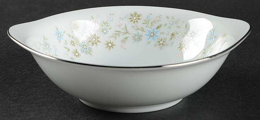 Clarinda Lugged Cereal Bowl by Noritake-1