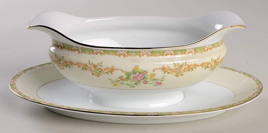 Claudia Gravy Boat with Attached Underplate by Noritake-1