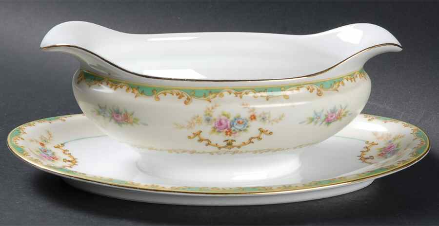 Cleone Gravy Boat with Attached Underplate by Noritake-1