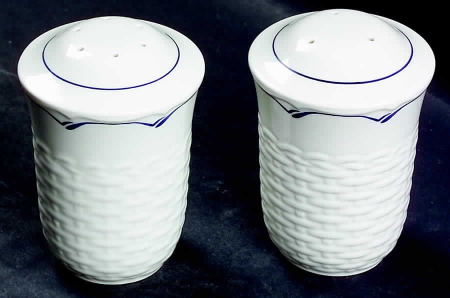 Clearlake Salt & Pepper Set by Noritake-1