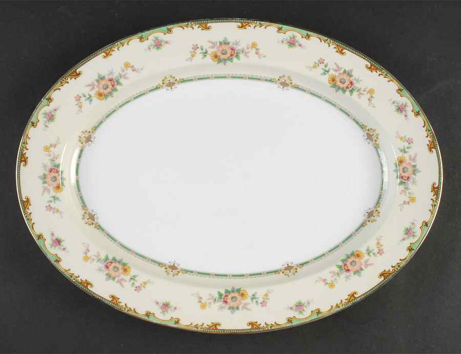 Clintonia 15" Oval Serving Platter by Noritake-1