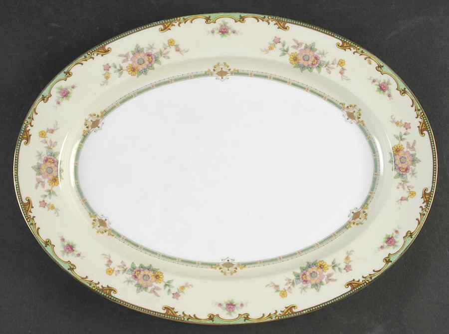 Clintonia 13" Oval Serving Platter by Noritake-1