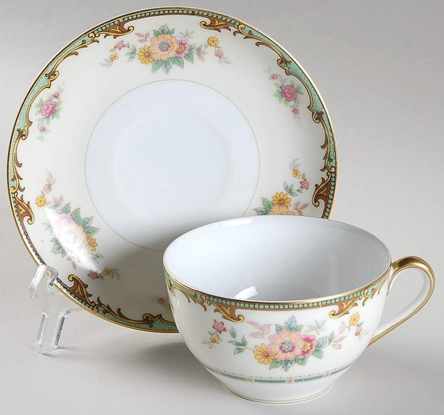 Clintonia Flat Cup & Saucer Set by Noritake-1