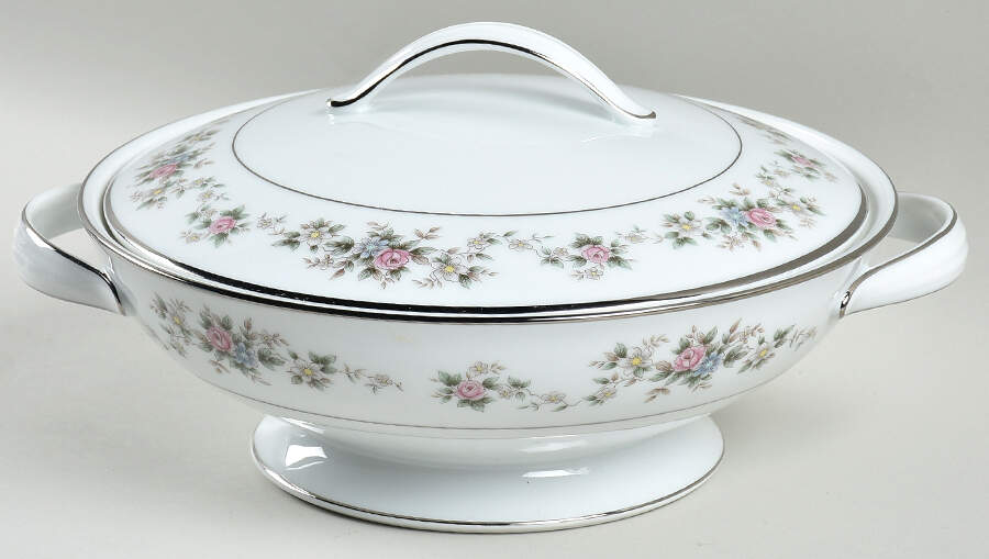 Closter Round Covered Vegetable by Noritake-1