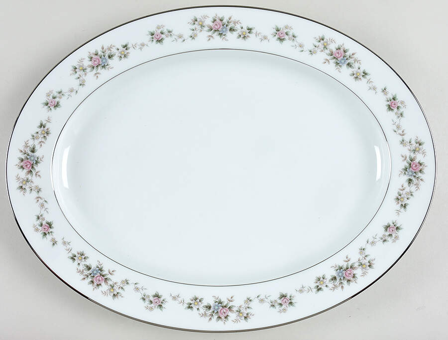 Closter 16" Oval Serving Platter by Noritake-1