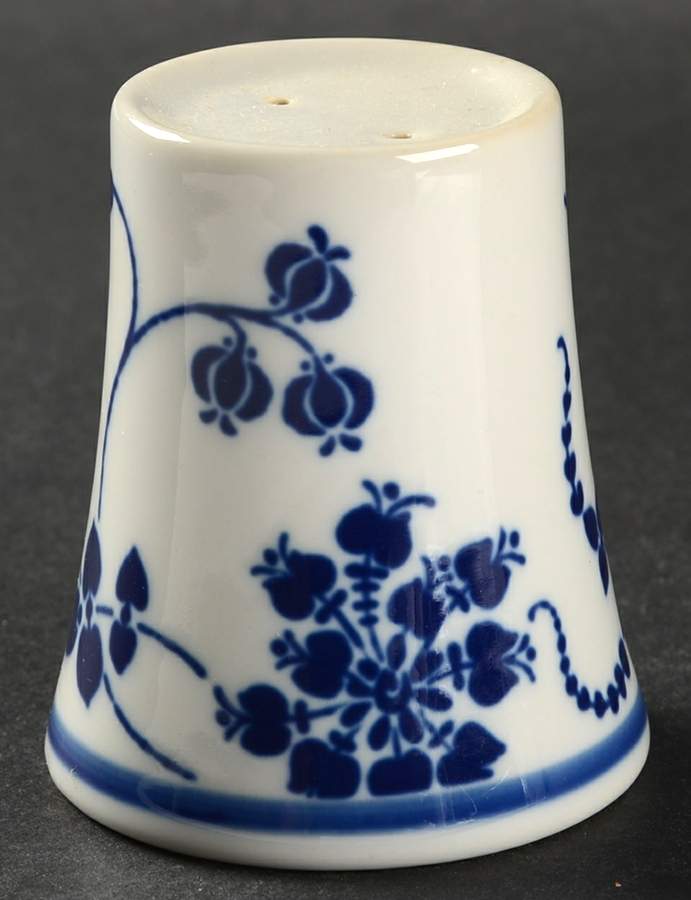 Clinging Vine Salt Shaker by Noritake-1