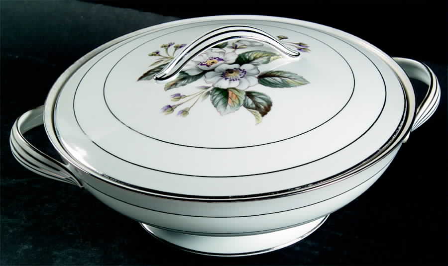 Cobina Round Covered Vegetable by Noritake-1