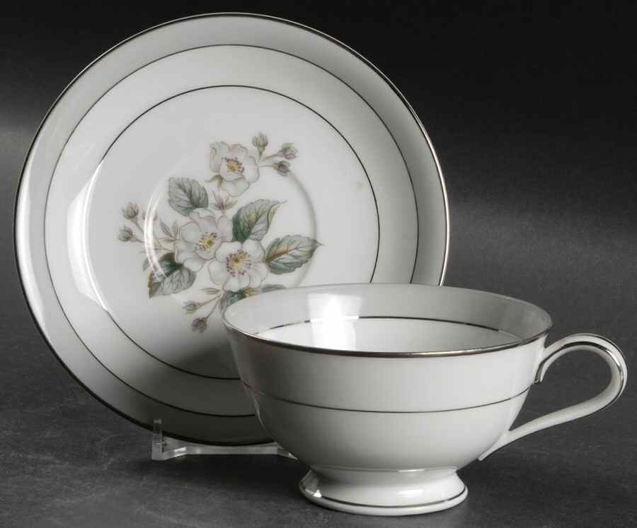 Cobina Footed Cup & Saucer Set by Noritake-1
