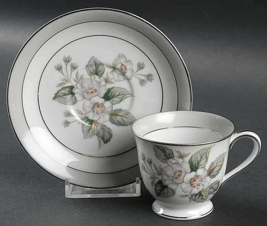 Cobina Footed Demitasse Cup & Saucer Set by Noritake-1