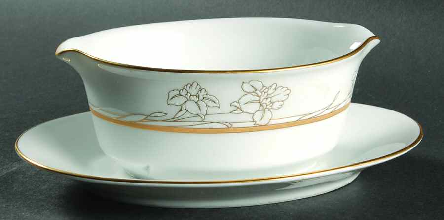 Cote Basque Gravy Boat with Attached Underplate by Noritake-1