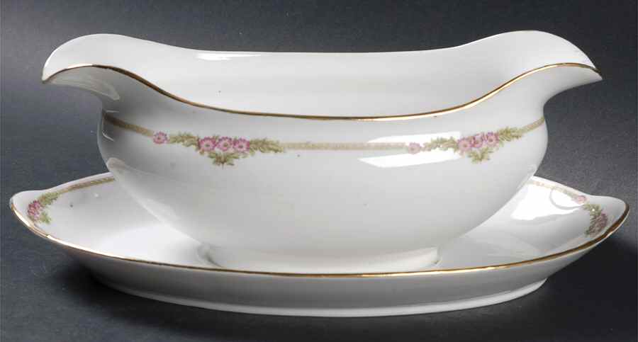 Coburg Gravy Boat with Attached Underplate by Noritake-1