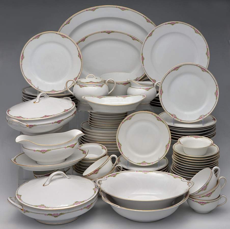 Coburg 95 Piece Estate Set by Noritake-1