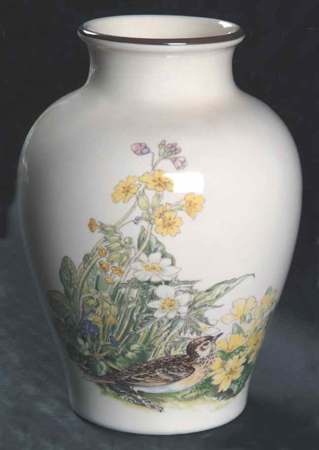 Country Diary Edwardian Lady 6" Vase by Noritake-1