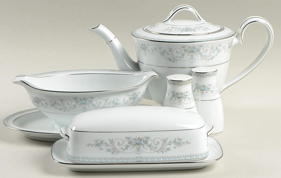 Colburn Completer Set by Noritake-1