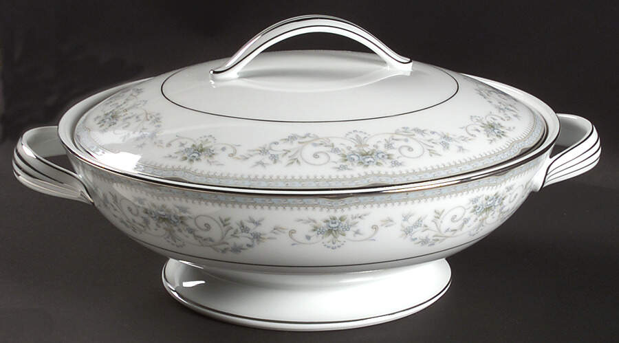Colburn Round Covered Vegetable by Noritake-1