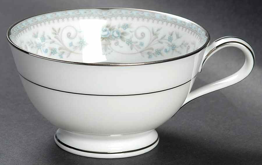 Colburn Footed Cup by Noritake-1