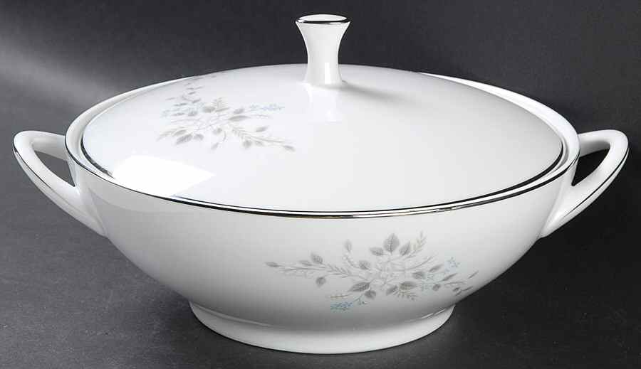 Colmar Round Covered Vegetable by Noritake-1