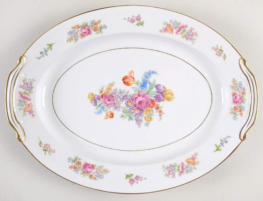 Colton 13" Oval Serving Platter by Noritake-1