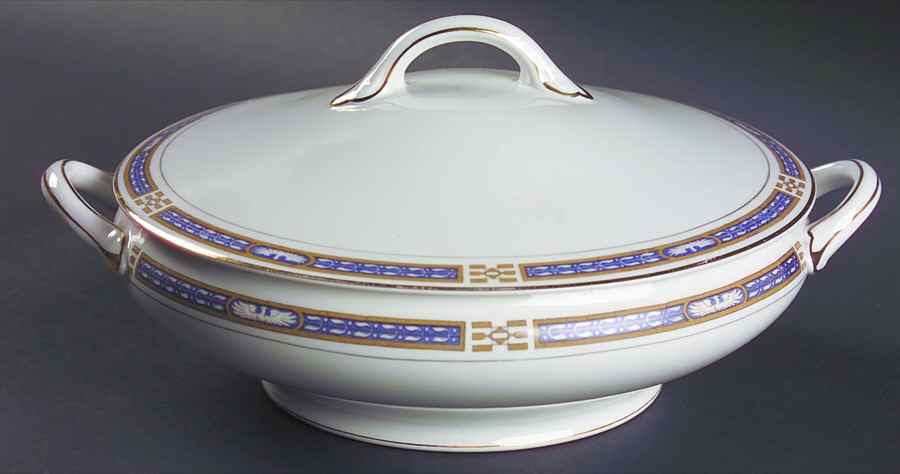 The Commodore Round Covered Vegetable by Noritake-1