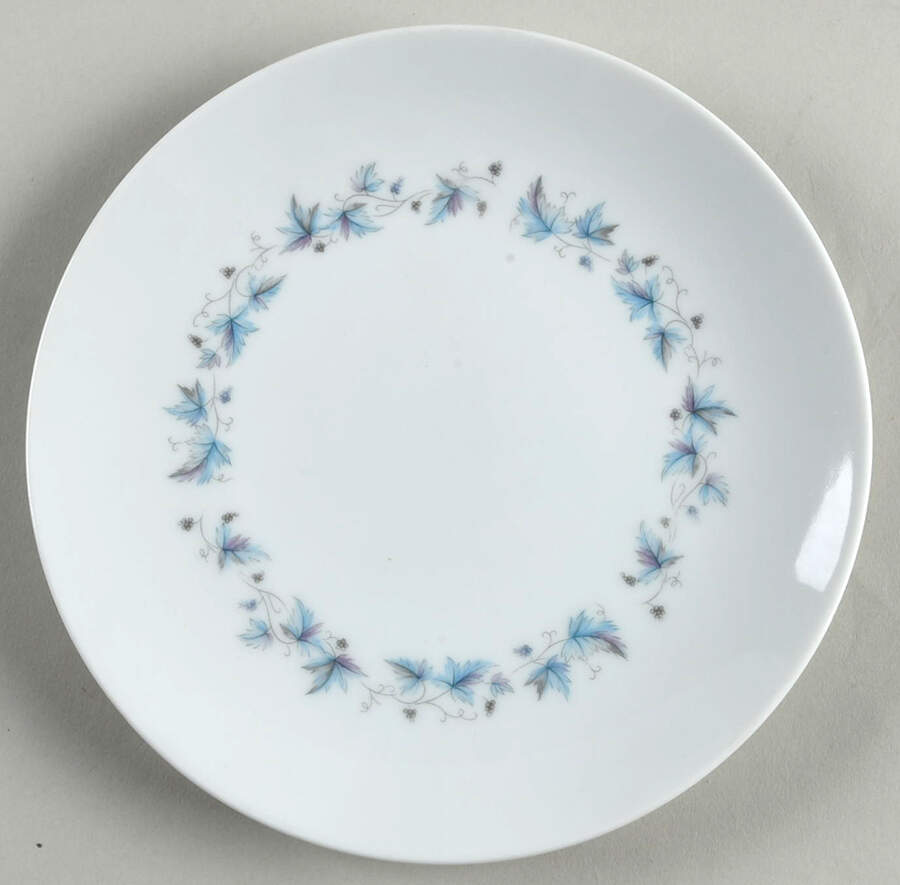 Concord (Platinum Trim) Salad Plate by Noritake-1