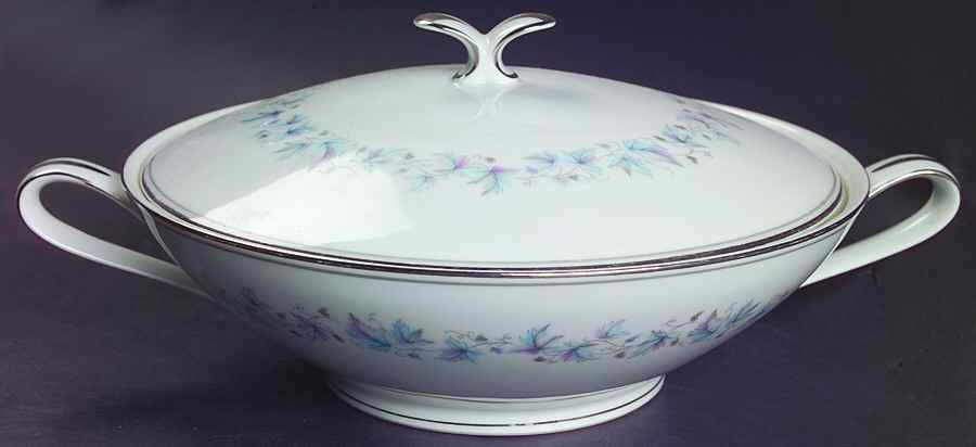 Concord (Platinum Trim) Round Covered Vegetable by Noritake-1