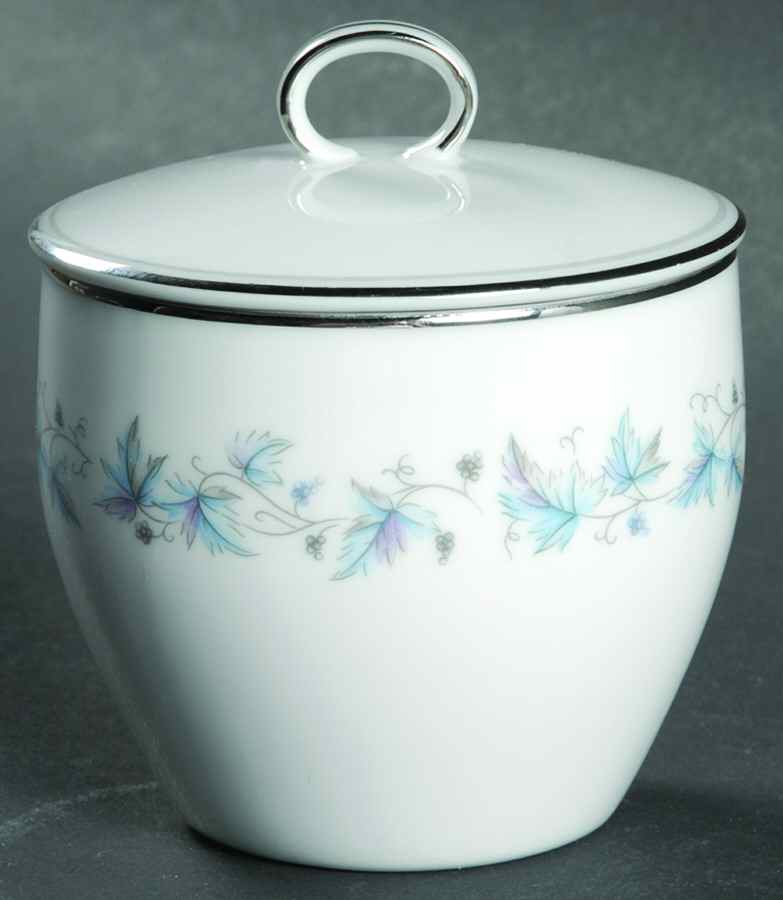 Concord (Platinum Trim) Mini Sugar Bowl & Lid by Noritake-1