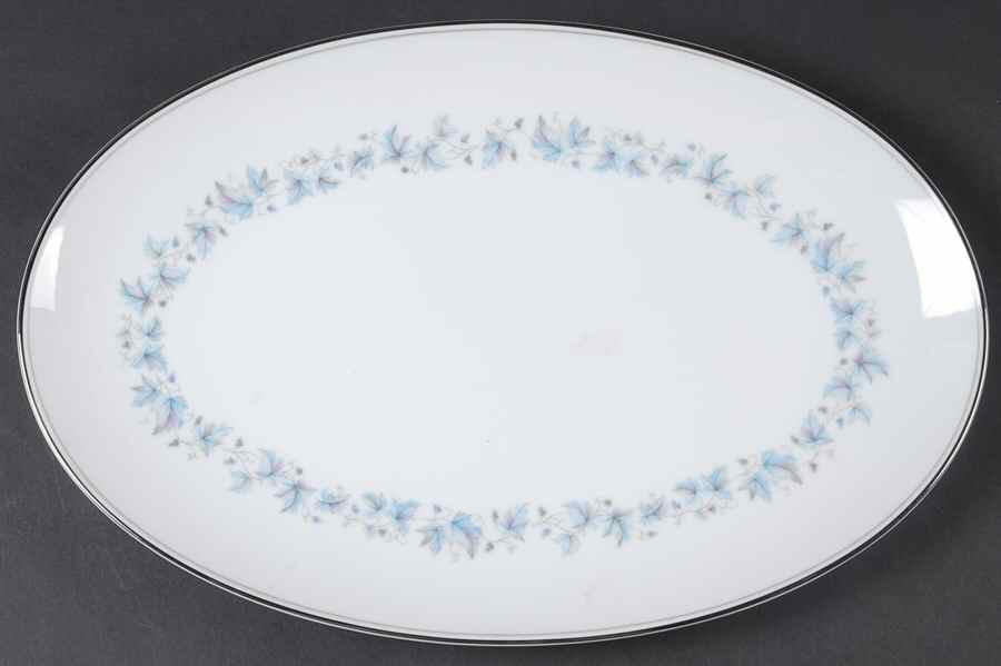 Concord (Platinum Trim) 14" Oval Serving Platter by Noritake-1