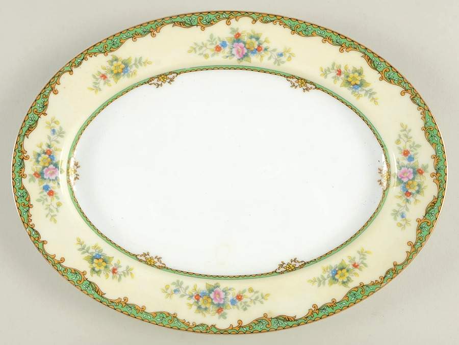 Condoro 11" Oval Serving Platter by Noritake-1