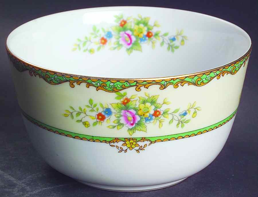 Condoro Cranberry Bowl by Noritake-1