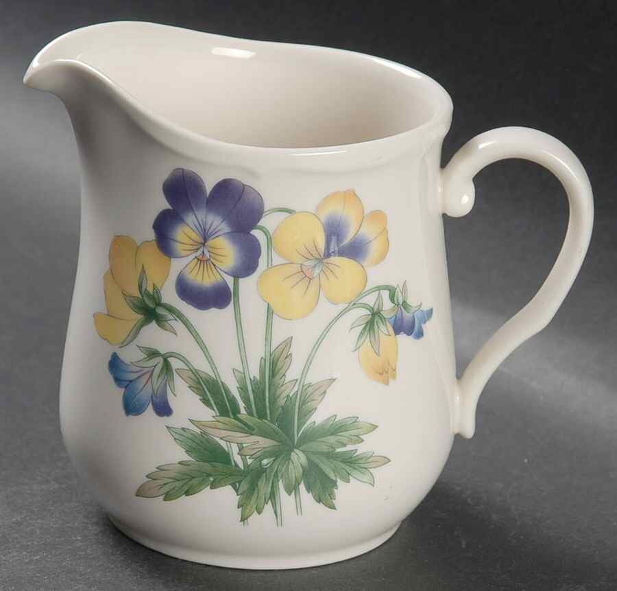 Conservatory Creamer by Noritake-1