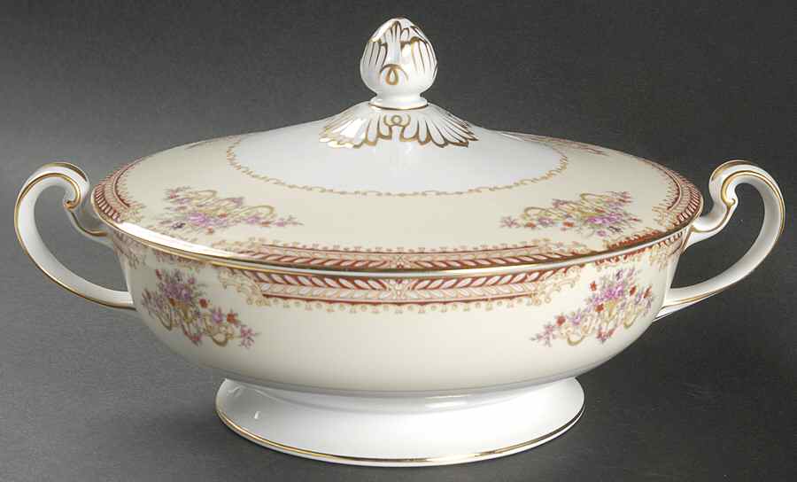 Conway Round Covered Vegetable by Noritake-1