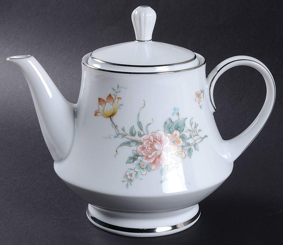 Coquet Teapot & Lid by Noritake-1