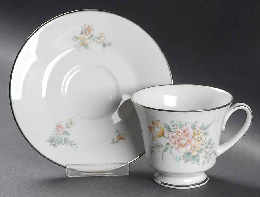 Coquet Footed Cup & Saucer Set by Noritake-1