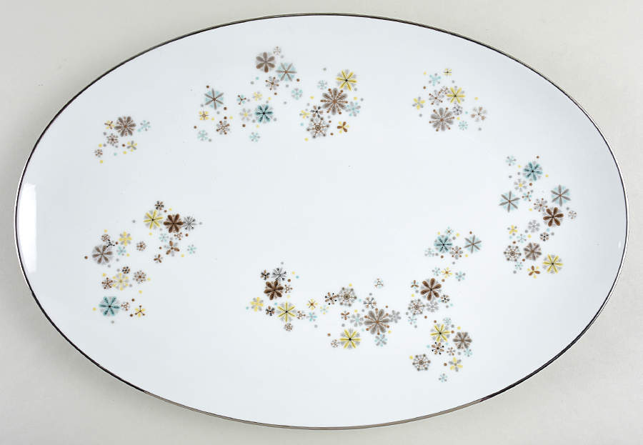 Corinth 16" Oval Serving Platter by Noritake-1