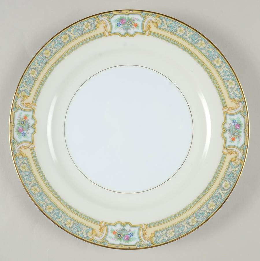 Corinthia Luncheon Plate by Noritake-1