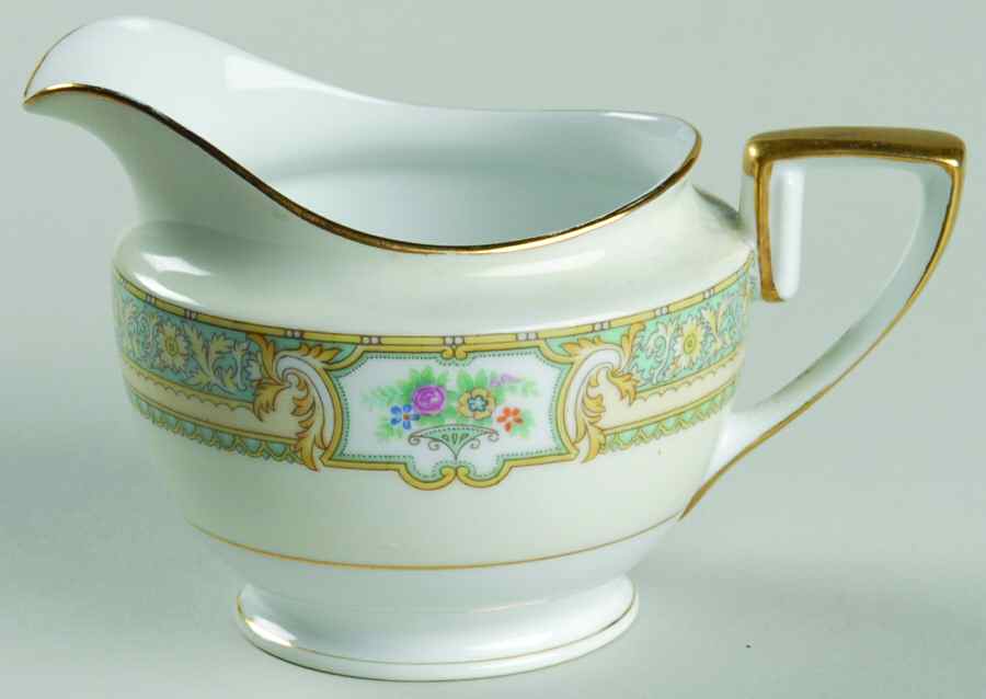 Corinthia Creamer by Noritake-1