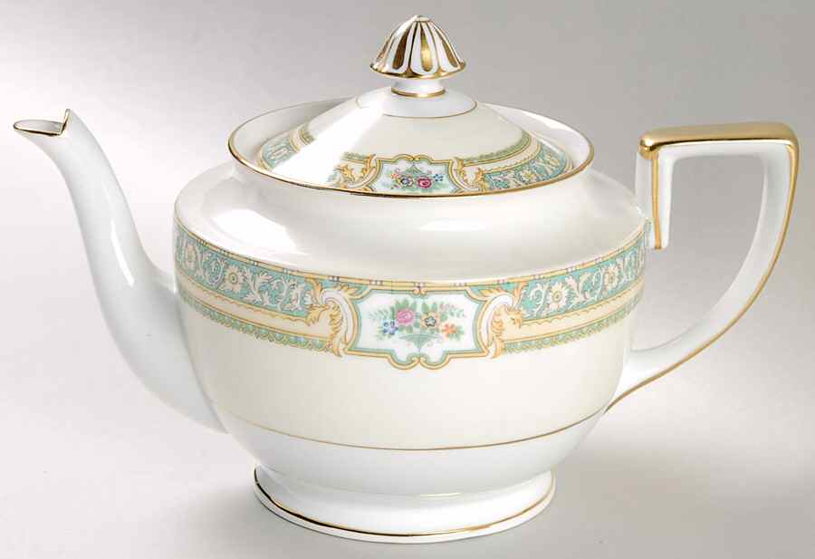 Corinthia Teapot & Lid by Noritake-1