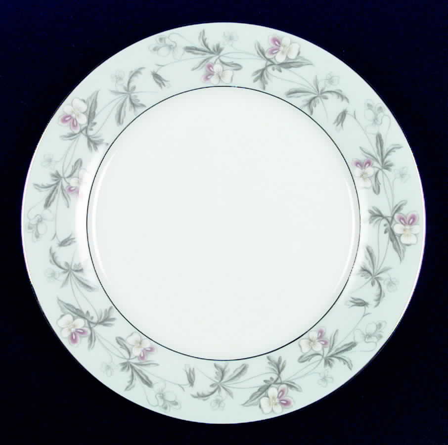 Corinne Dinner Plate by Noritake-1