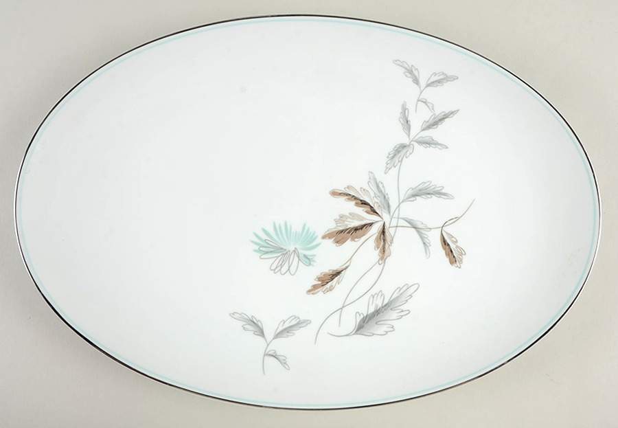 Corliss 16" Oval Serving Platter by Noritake-1