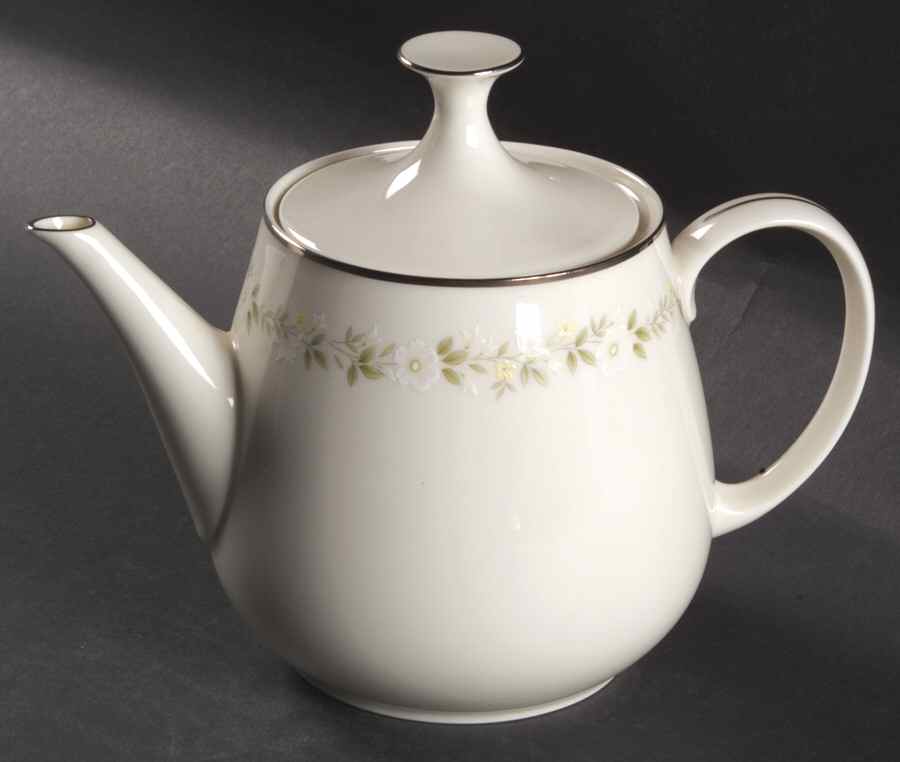 Cornelia Teapot & Lid by Noritake-1