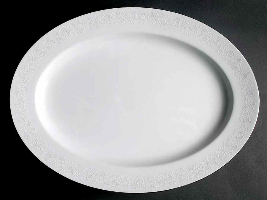Coronal 16" Oval Serving Platter by Noritake-1