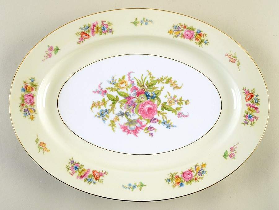 Corsage (4019) 13" Oval Serving Platter by Noritake-1
