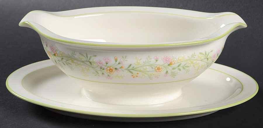 Cortege Gravy Boat with Attached Underplate by Noritake-1
