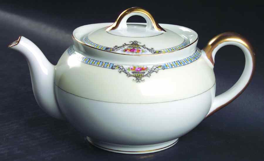 Cortez Teapot & Lid by Noritake-1