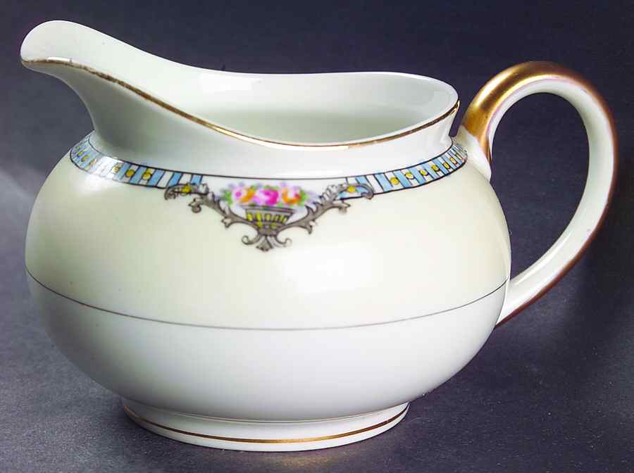 Cortez Creamer by Noritake-1