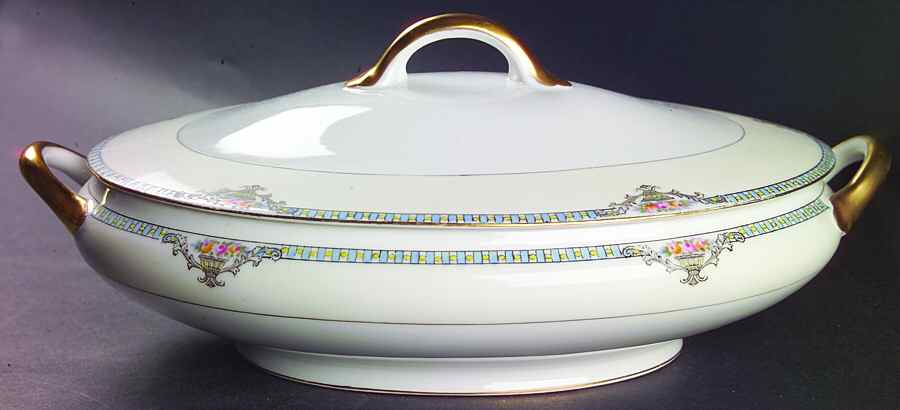 Cortez Oval Covered Vegetable by Noritake-1