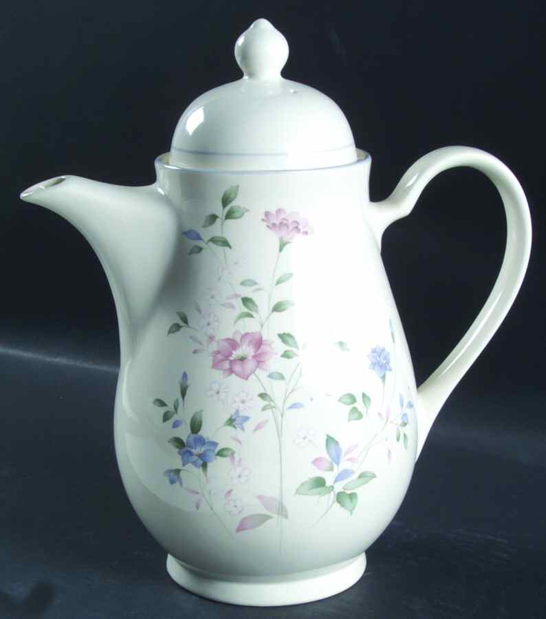 Cortland Tea/Coffee Pot & Lid by Noritake-1