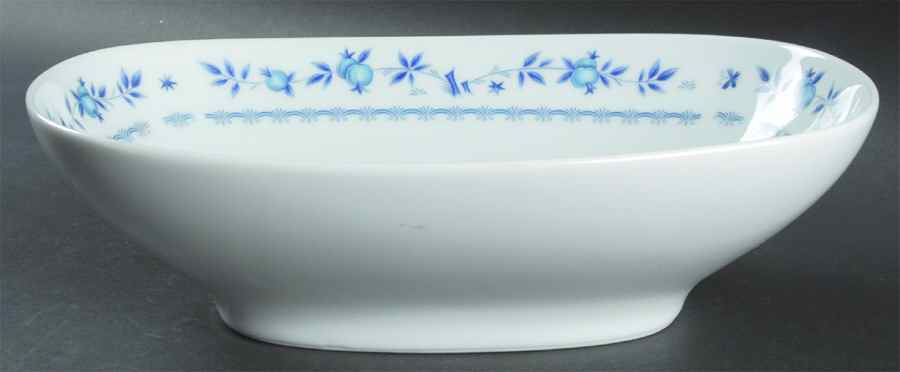 Country Side 9" Oval Vegetable Bowl by Noritake-1